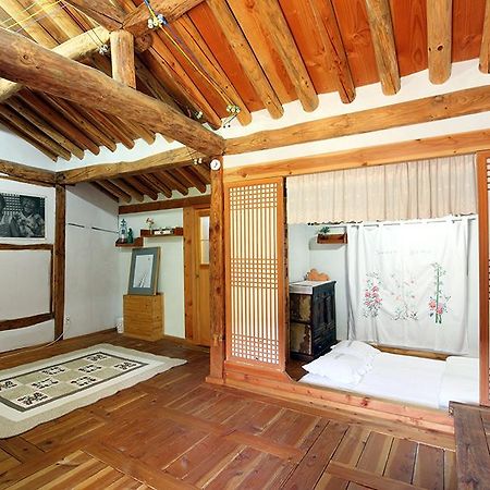 Dan Kyung Hotel Csondzsu Kültér fotó