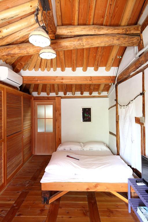 Dan Kyung Hotel Csondzsu Kültér fotó